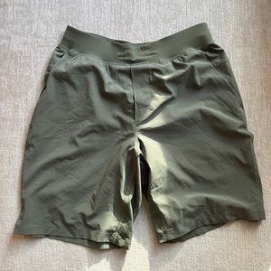 Lululemon THE Short